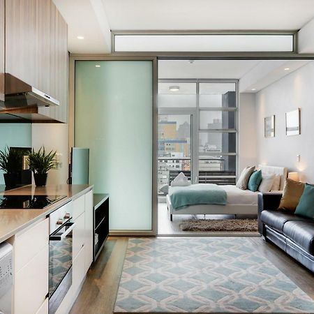 Backup-Powered Stylish Central Apartment Near Table Mountain Fokváros Kültér fotó