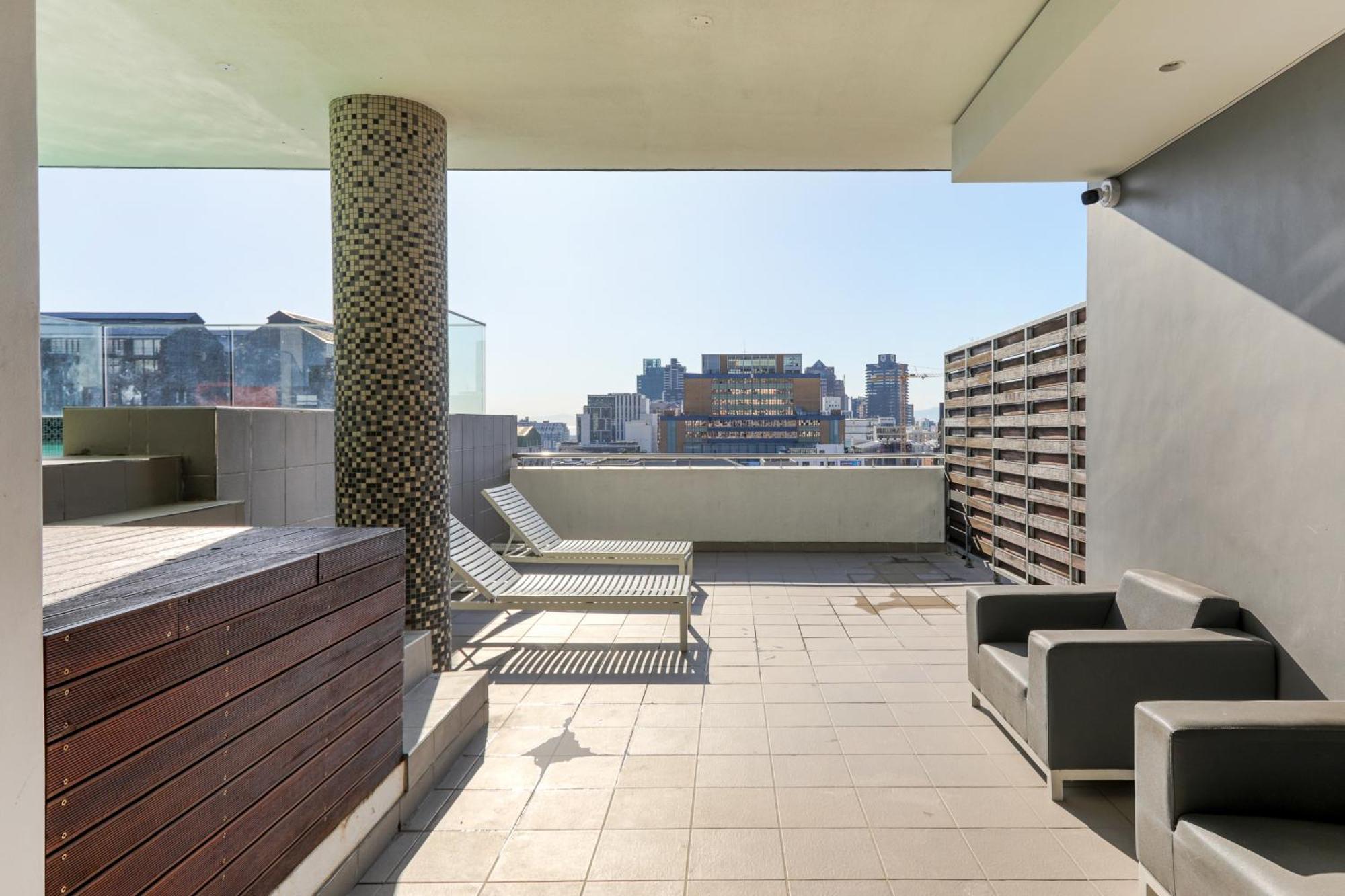 Backup-Powered Stylish Central Apartment Near Table Mountain Fokváros Kültér fotó