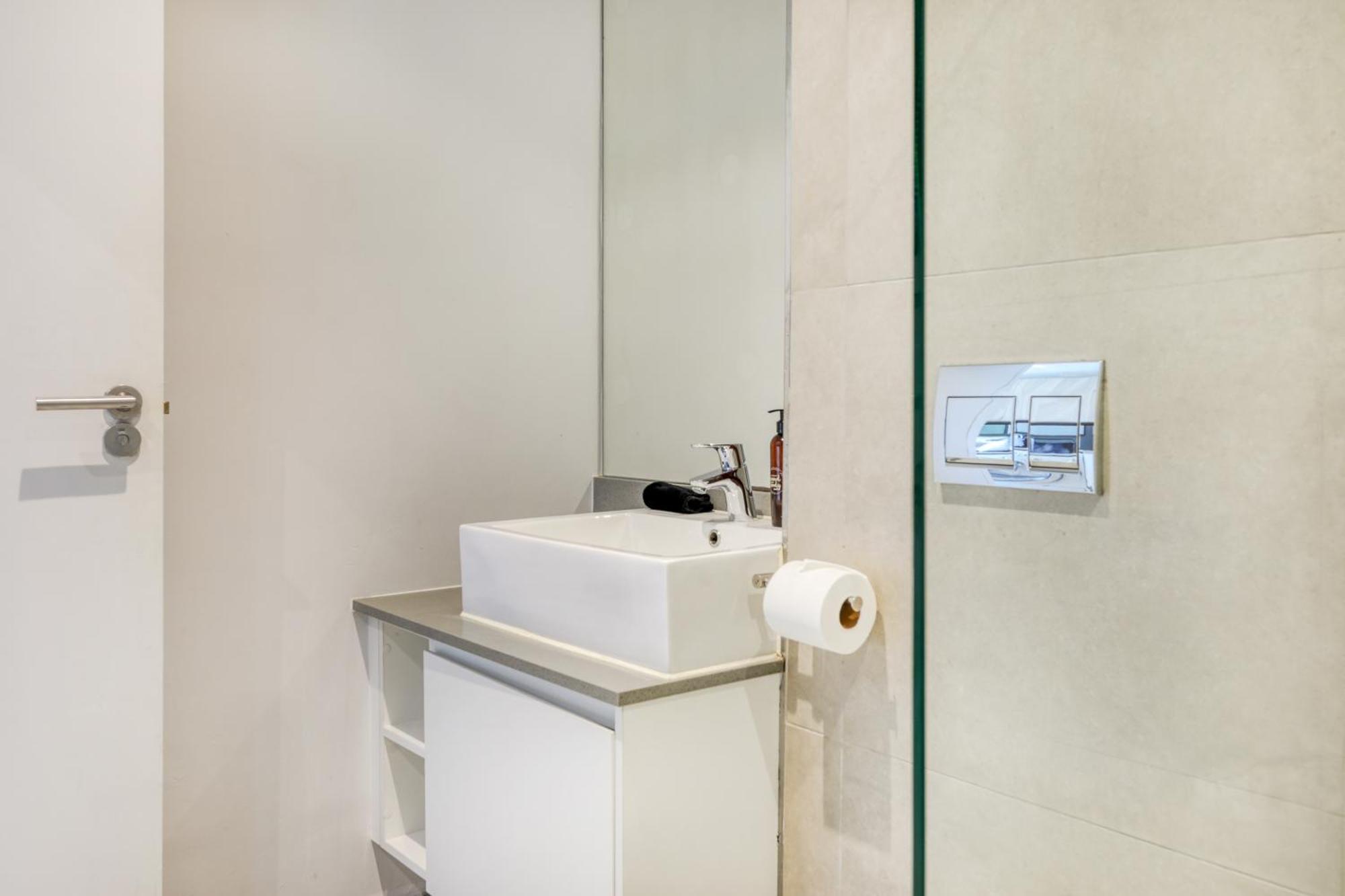 Backup-Powered Stylish Central Apartment Near Table Mountain Fokváros Kültér fotó