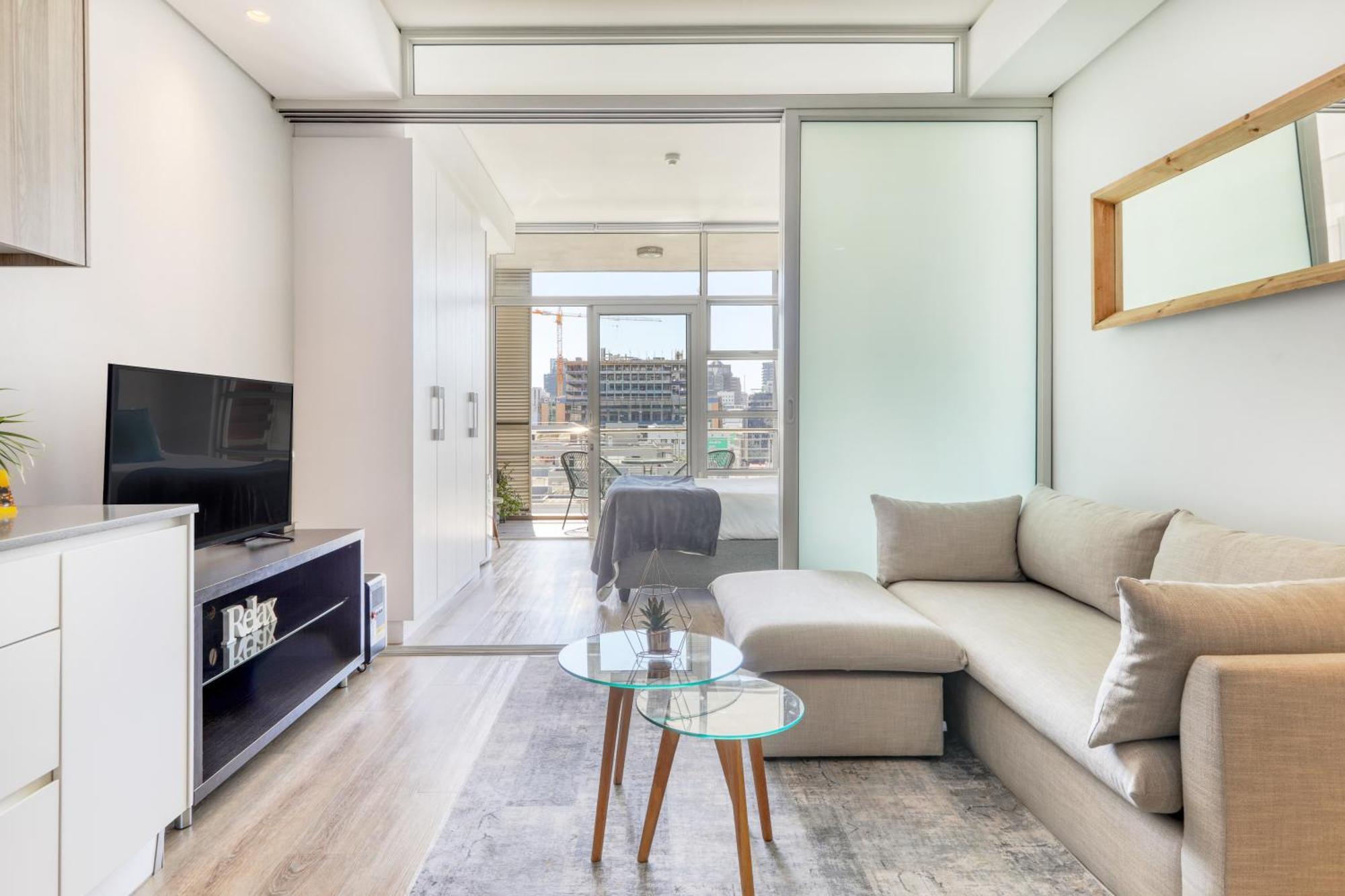 Backup-Powered Stylish Central Apartment Near Table Mountain Fokváros Kültér fotó