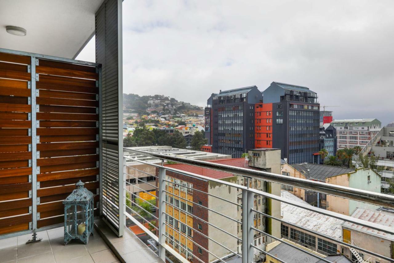 Backup-Powered Stylish Central Apartment Near Table Mountain Fokváros Kültér fotó