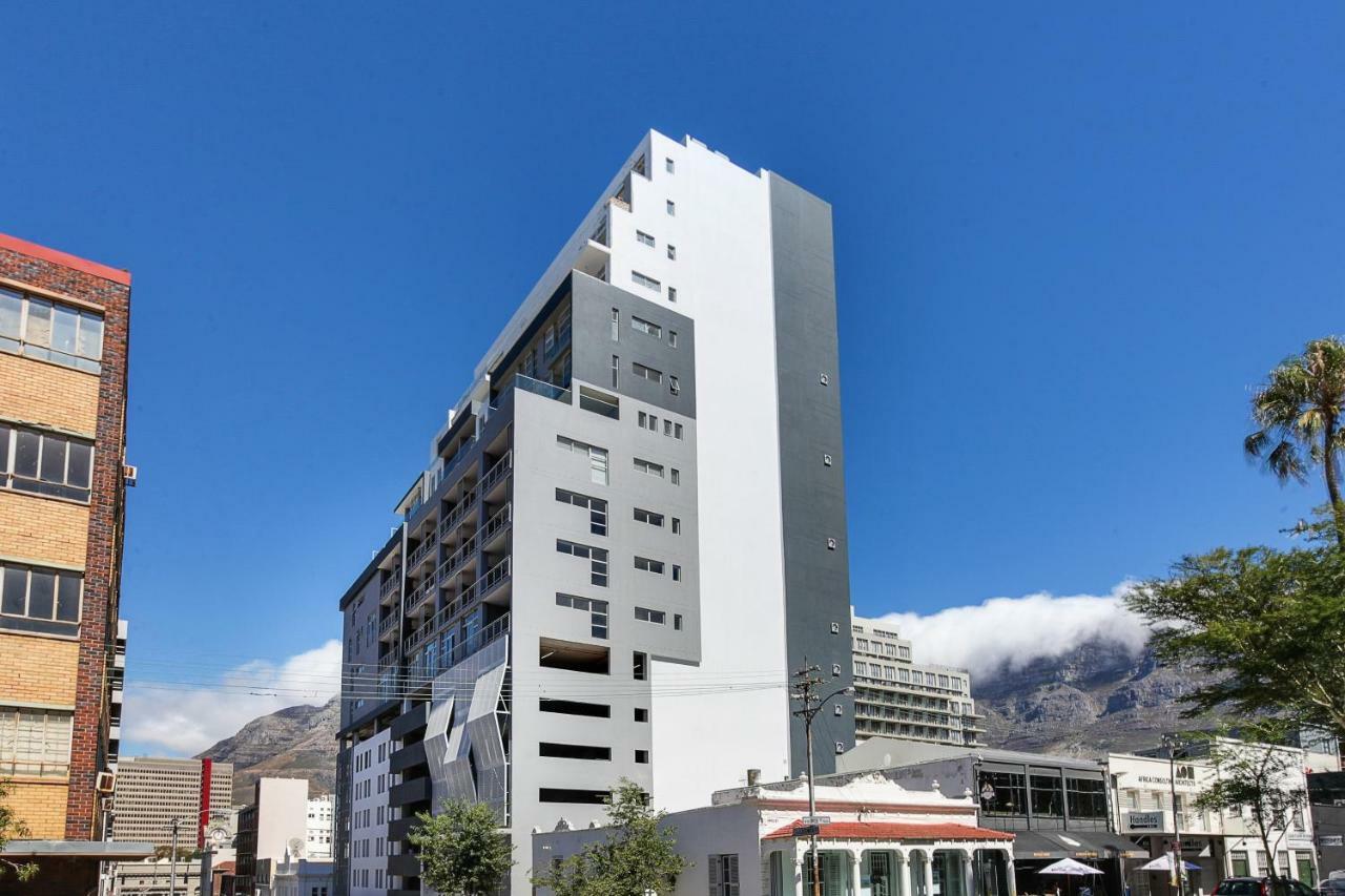 Backup-Powered Stylish Central Apartment Near Table Mountain Fokváros Kültér fotó